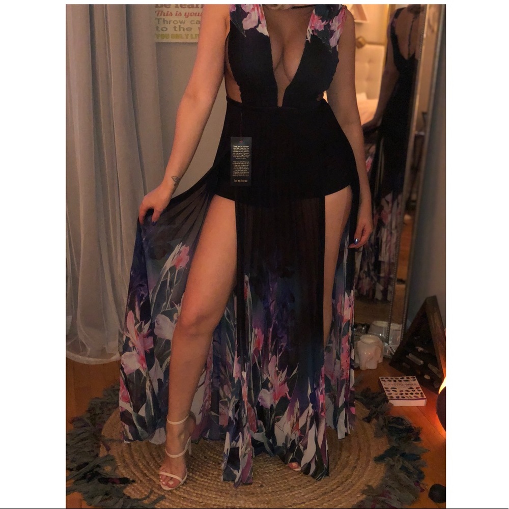 Bebe gown never worn with tags